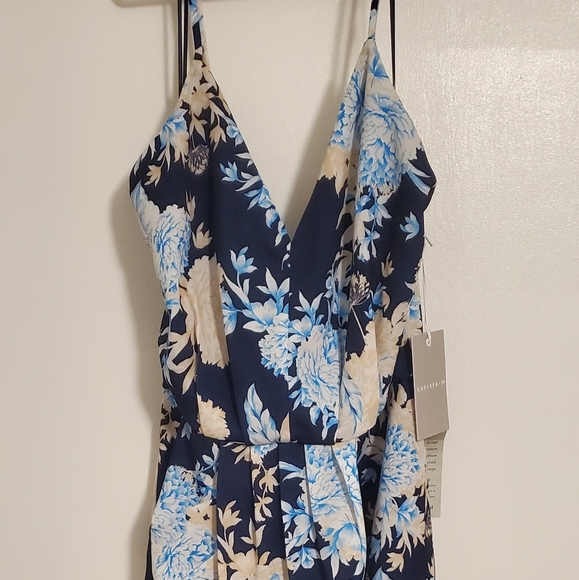 Chelsea28 XS BNWT Sleeveless Faux Wrap Dress - Picture 4 of 6